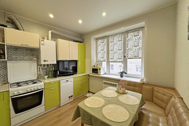 Продаётся 2-комнатная квартира